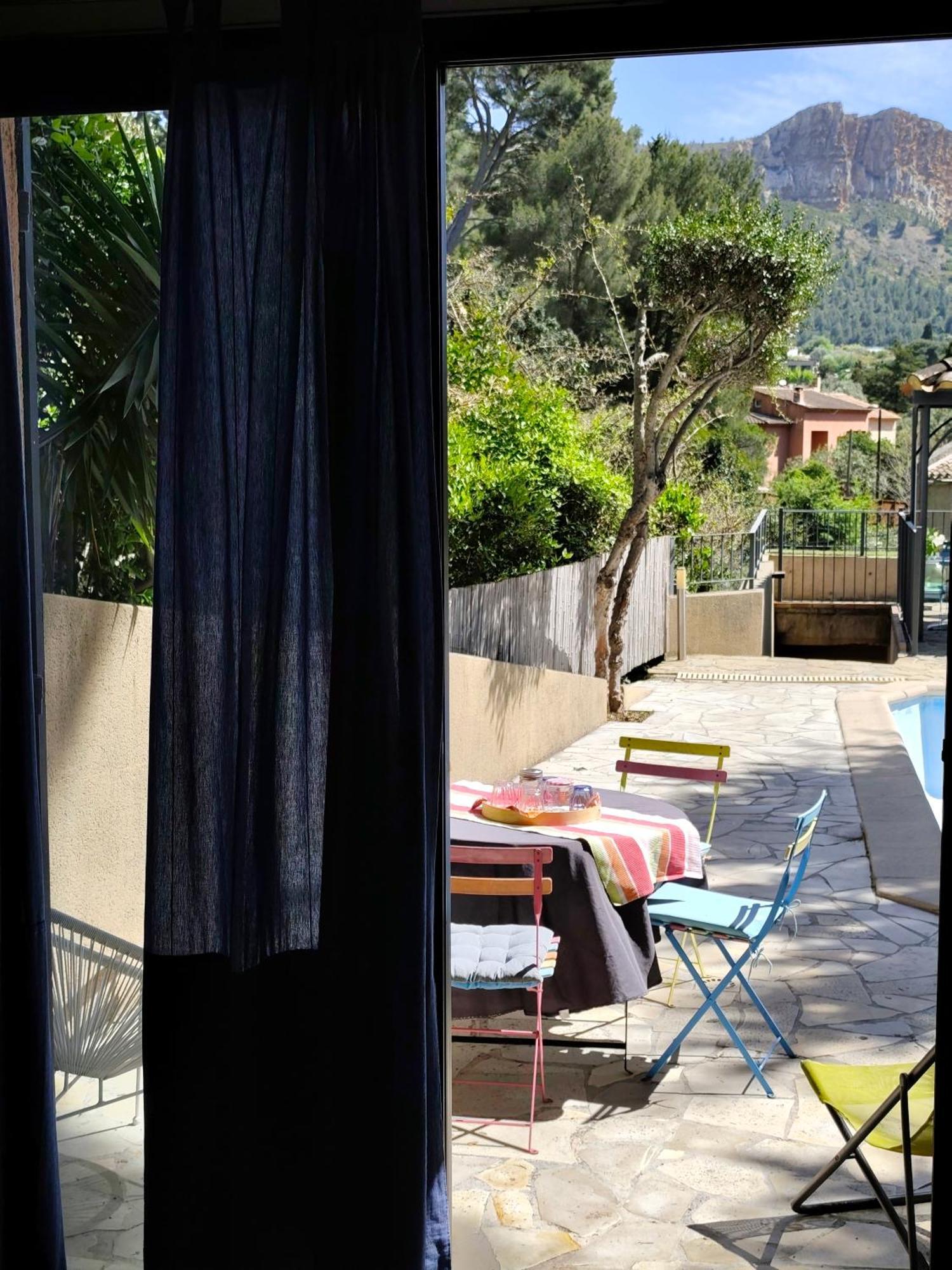 Boutique Hostel By Cassis Eksteriør billede